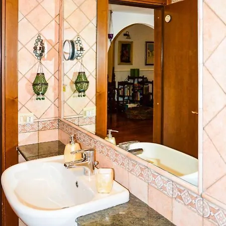 House Candia 111 - Vatican Museum